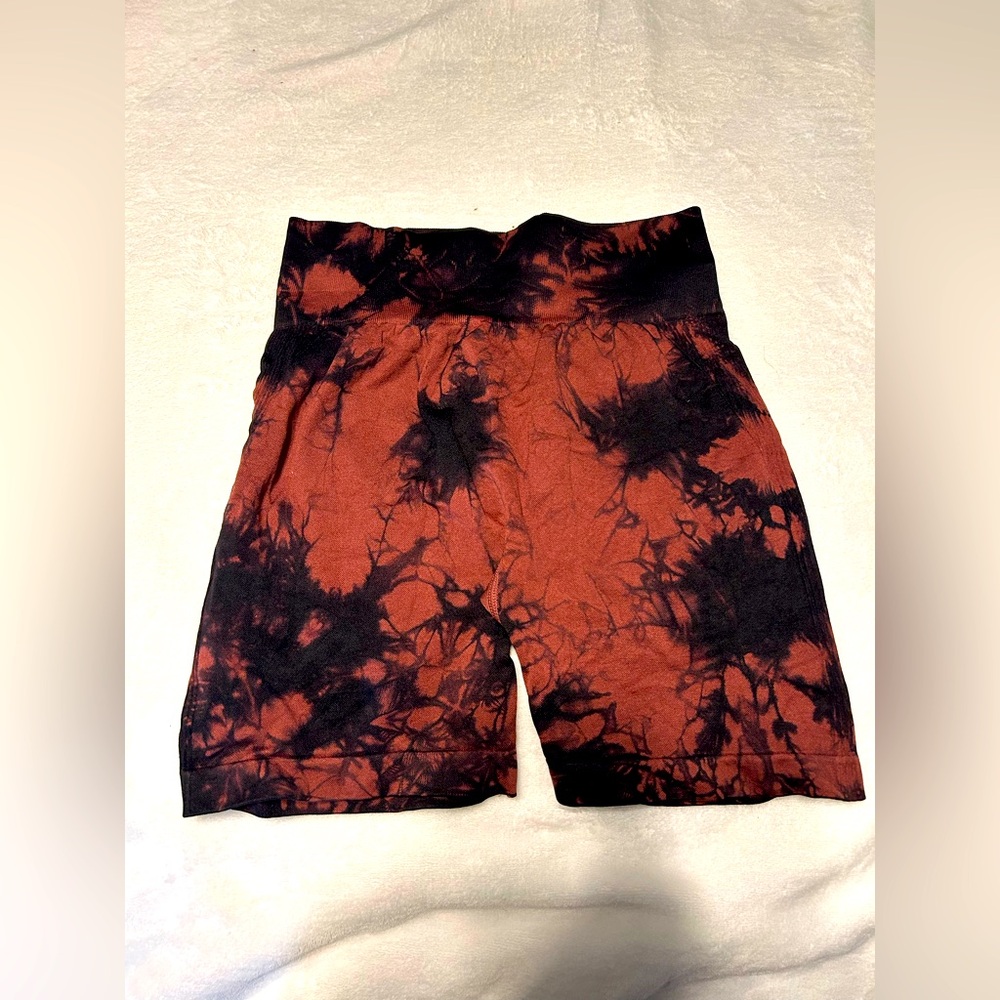 SLIM TUMMY TUCK LEGGING SHORTS